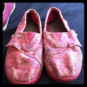 Toms Shoes - Toddler size 9 toms Toms Shoes - Toddler size 9 toms